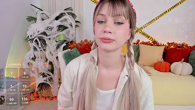 Snapshot of angel_claire chatting on October 27, 10:03 pm angel claire online show from October 27, 10:03 pm