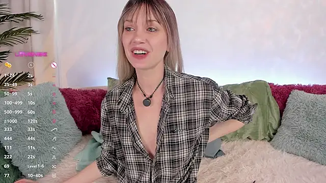 angel claire online show from January 9, 7:15 pm