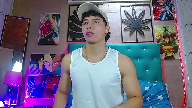 LiamAndrewzz online show from October 10, 5:45 pm