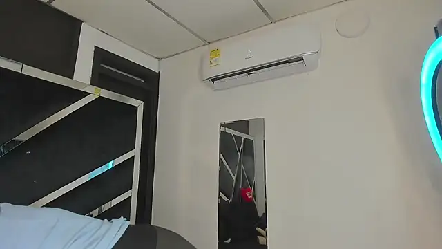 Rubyxht online show from March 22, 12:52 pm