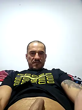 Iuver online show from March 27, 11:15 pm