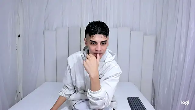 frank jhonsson online show from November 21, 5:00 pm