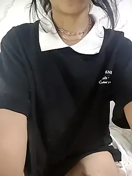 Snapshot of ElaRuil69 chatting on October 24, 2:52 am ElaRuil69 online show from October 24, 2:52 am