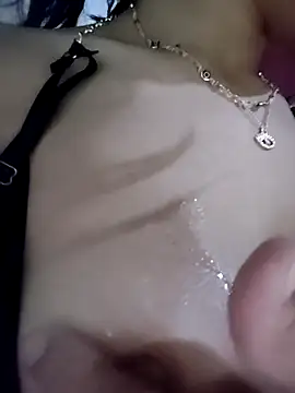 Snapshot of ElaRuil69 chatting on November 29, 2:47 am ElaRuil69 online show from November 29, 2:47 am