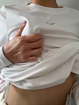 skybeatrice7 online show from November 23, 7:24 pm