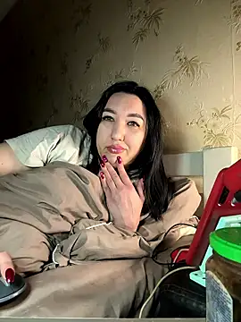 Naughtbaby 2025 online show from January 10, 1:40 am