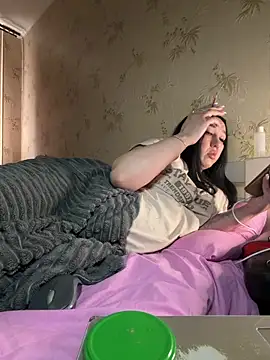 Naughtbaby 2025 online show from April 7, 1:11 pm