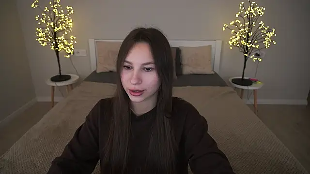 PaigePrado online show from October 4, 12:58 pm
