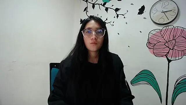 Arielle lov online show from February 28, 3:26 pm