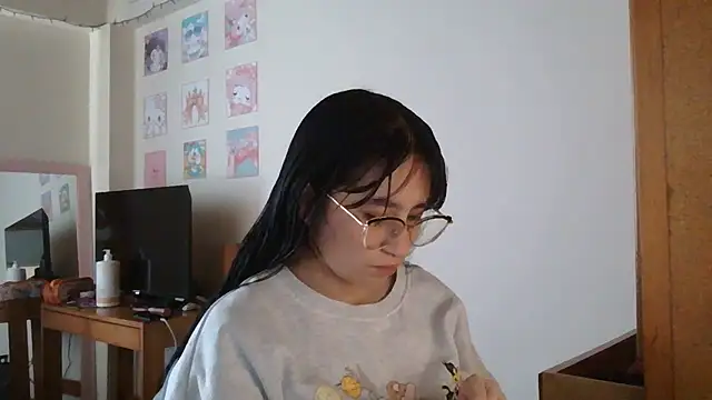 Arielle lov online show from November 3, 9:38 pm