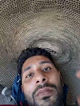 Snapshot of Sottkti chatting on March 8, 3:06 am Sottkti online show from March 8, 3:06 am