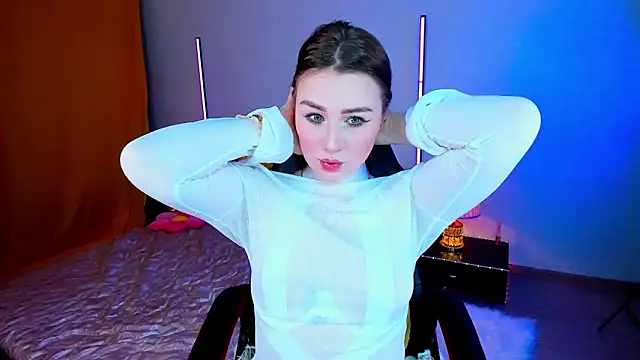 Snapshot of Sofia_beautifuul chatting on February 14, 2:30 am Sofia beautifuul online show from February 14, 2:30 am