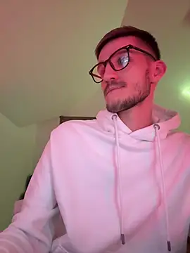 yoyoboy988 online show from March 18, 10:15 pm