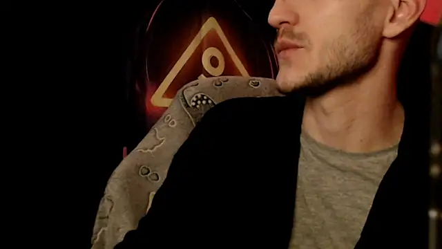 yoyoboy988 online show from January 12, 9:09 pm