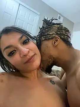 Snapshot of PersianCream77 chatting on February 18, 6:59 am PersianCream77 online show from February 18, 6:59 am