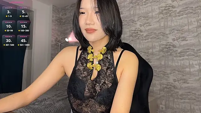 Snapshot of Asian_Vi chatting on May 13, 6:38 pm Asian Vi online show from May 13, 6:38 pm