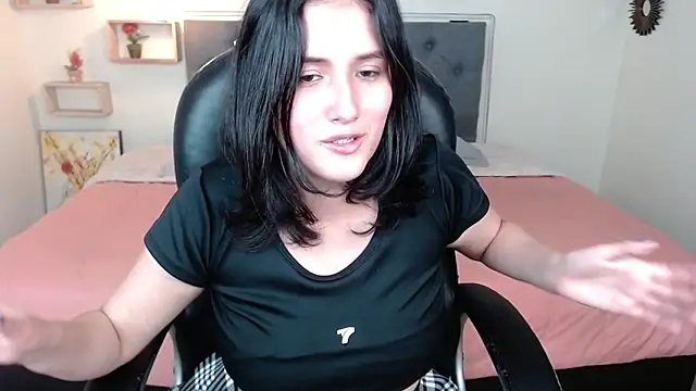 amy royale online show from March 15, 5:19 am