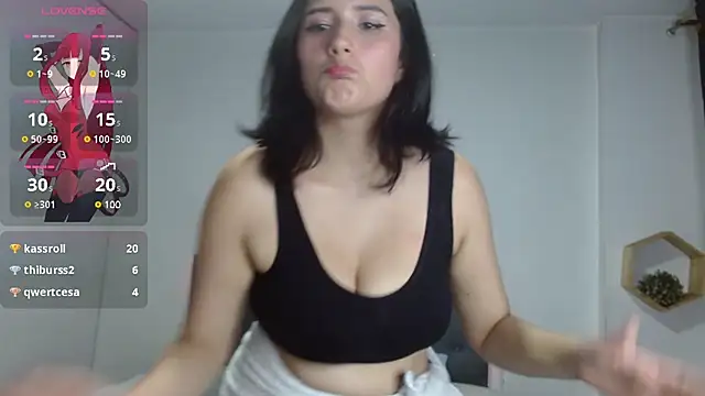 amy royale online show from March 22, 5:06 am