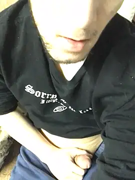 Snapshot of BaltacZ chatting on February 26, 11:37 pm BaltacZ online show from February 26, 11:37 pm