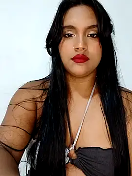 Snapshot of victoria_roussee chatting on March 22, 5:17 am victoria roussee online show from March 22, 5:17 am