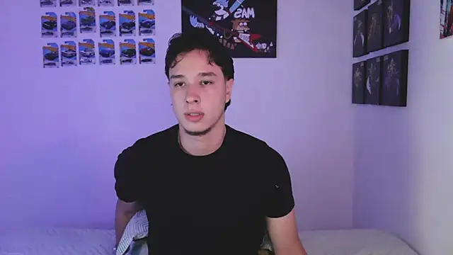 jack walker190 online show from April 1, 4:13 am