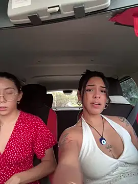 Alice surprise online show from January 31, 8:18 pm