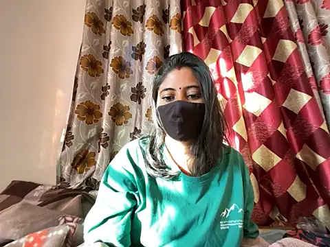 Snapshot of okbent chatting on November 9, 10:13 am okbent online show from November 9, 10:13 am