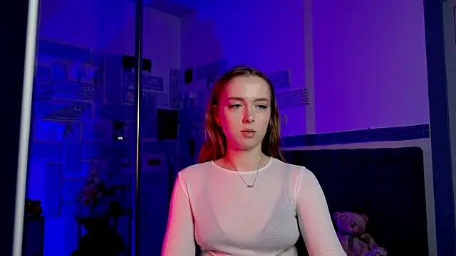 JenniferGraces online show from March 22, 7:42 pm