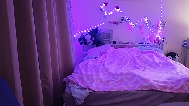 boozekirs  online show from February 17, 2:30 am