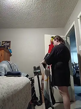 HTXBELLE online show from November 28, 12:02 am