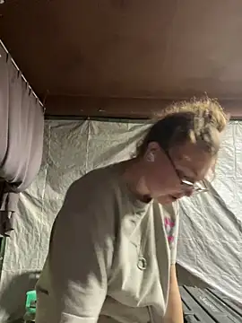 HTXBELLE online show from December 23, 12:52 am