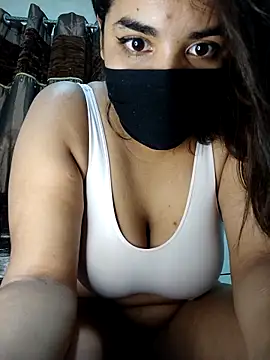 Louli ta online show from November 17, 9:53 pm