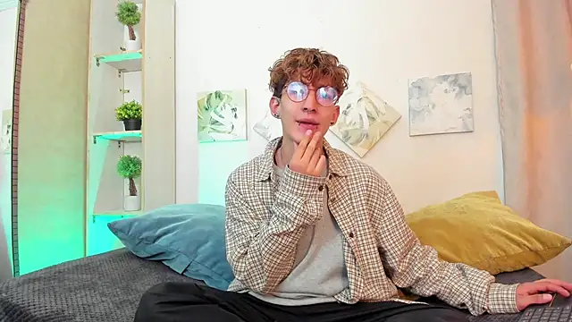 iiangel  online show from October 30, 3:08 am