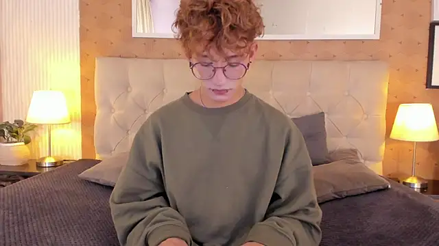 iiangel  online show from November 7, 3:06 am