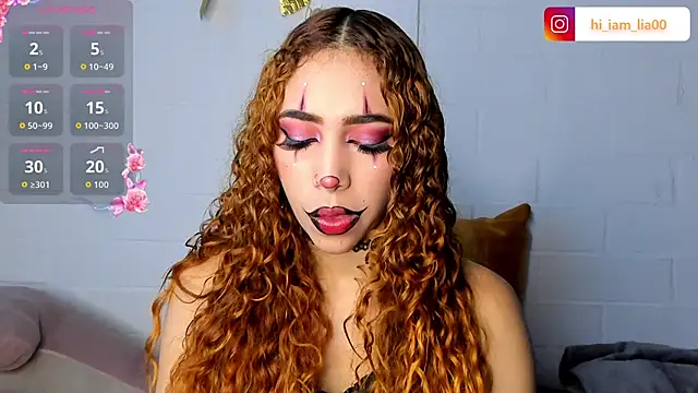 LiaHansson online show from October 31, 5:03 pm