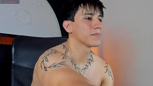 Allex Cano online show from October 19, 11:16 pm