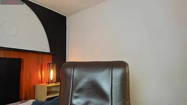 Allex Cano online show from March 7, 3:25 am