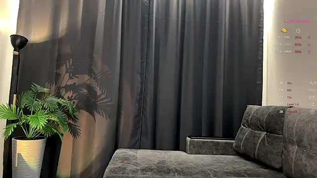 Nerdy Amy online show from October 15, 3:56 pm