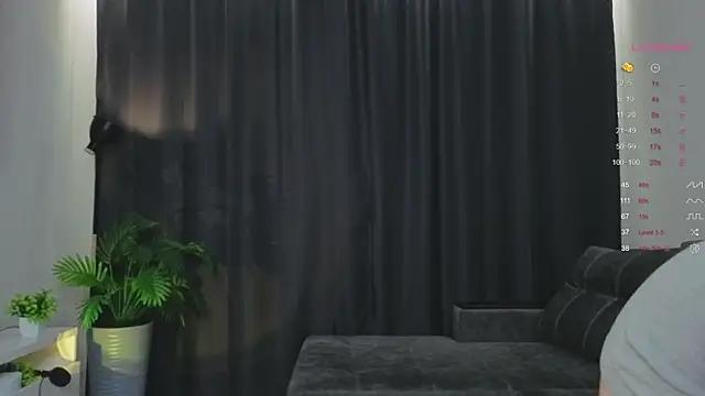 Nerdy Amy online show from October 29, 4:20 pm