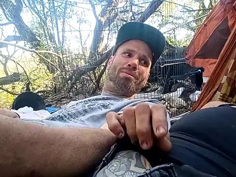 MfMwTrinity online show from November 3, 9:27 pm