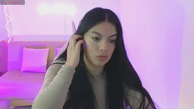 Coraline tay online show from March 13, 3:11 am