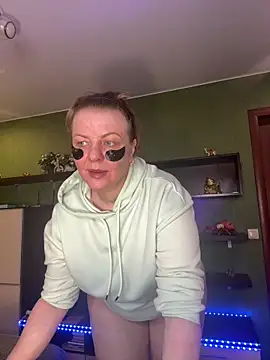 VeronikawGold online show from January 31, 9:35 pm