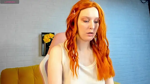 KristinMoore online show from March 20, 9:26 am