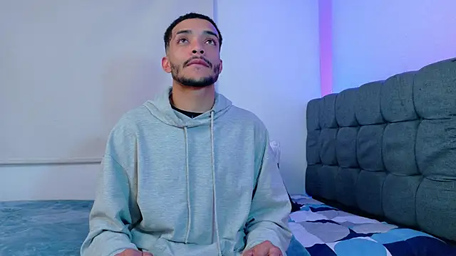 eross chipre  online show from February 9, 3:43 am