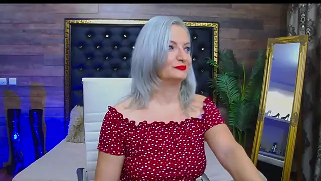 LadyTouch online show from January 26, 1:20 am