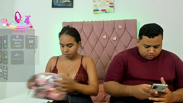 MICHAEL AND SHARON online show from November 25, 4:23 am