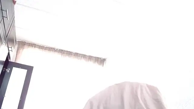 EngelCristaly online show from February 11, 5:07 pm