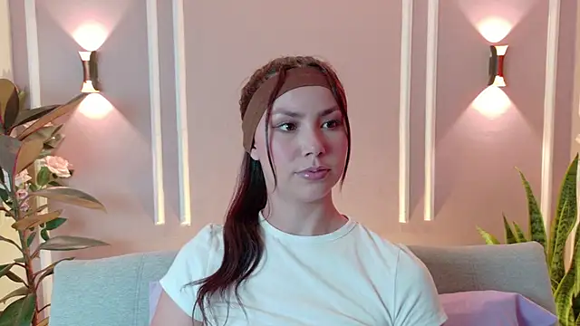 Celeste 99 online show from February 20, 9:04 pm