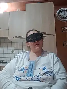 Snapshot of Dolcecurvy chatting on March 14, 11:22 pm Dolcecurvy online show from March 14, 11:22 pm