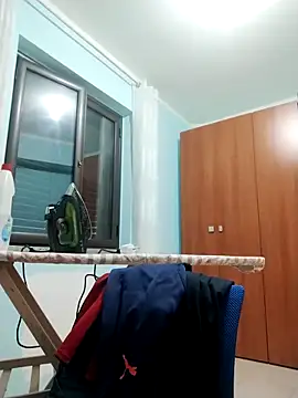 Snapshot of Dolcecurvy chatting on November 8, 4:07 pm Dolcecurvy online show from November 8, 4:07 pm